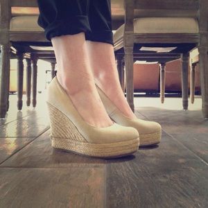 ALDO women’s wedges